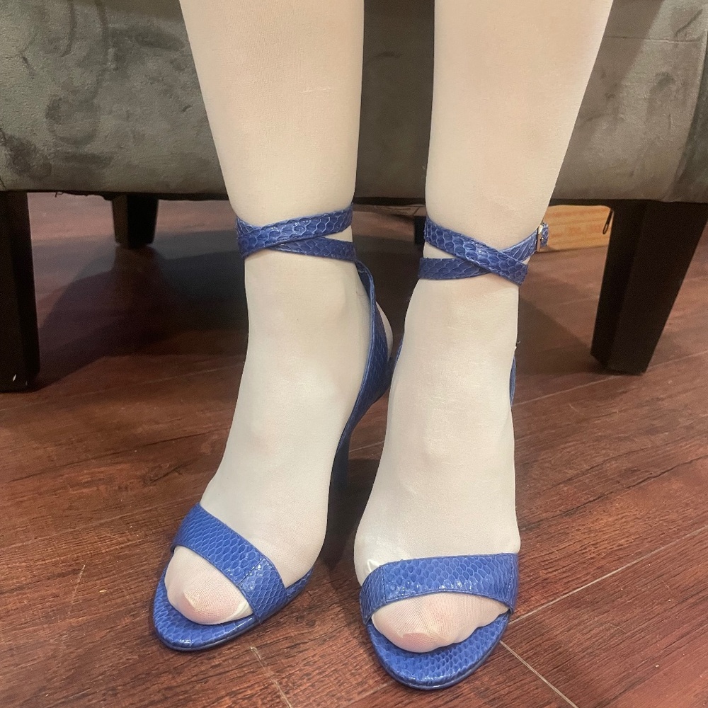 Kenneth Cole Blue Snake-Embossed Ankle Wrap Sandals